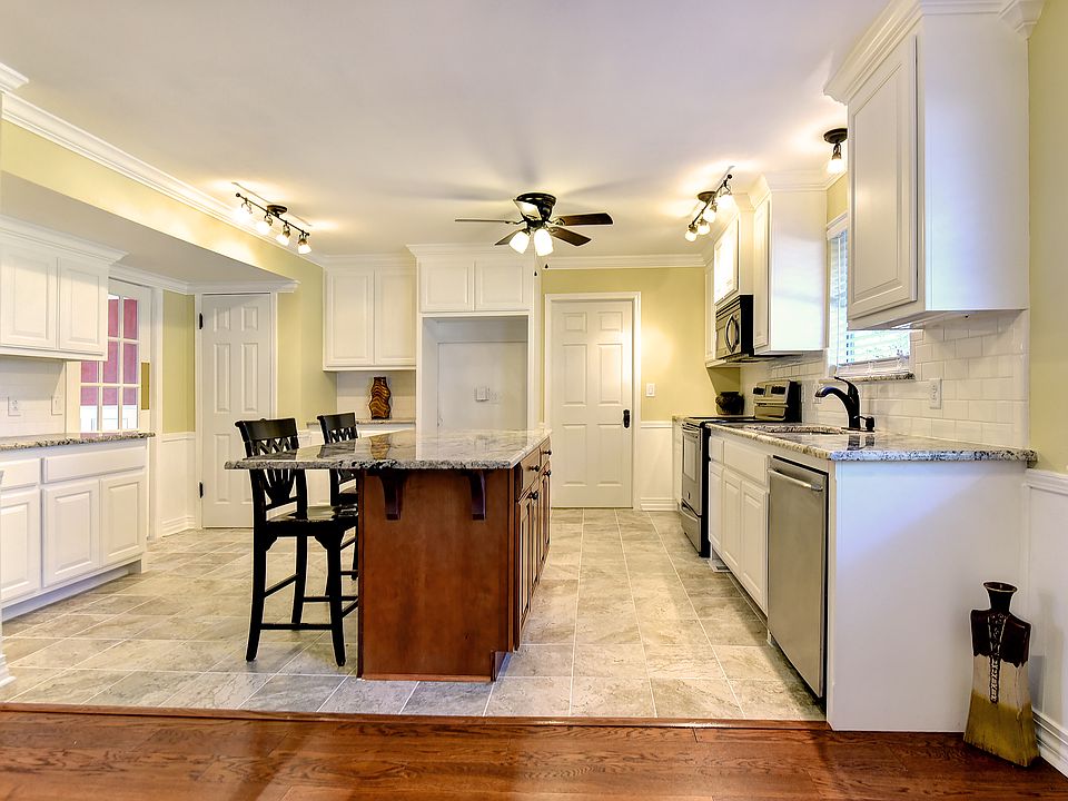 Completely remodeled Kitchen