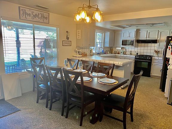 5th image of 3104 W Orchard Ave