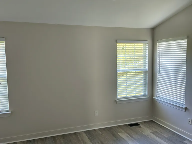 458 Sequoia Dr #1 — Photo 8