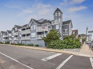 101 Engleside Ave APT 3, Beach Haven, NJ 08008