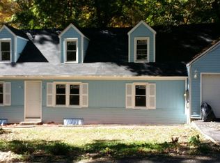 10 Sleepy Hollow Rd, Southbury, CT 06488