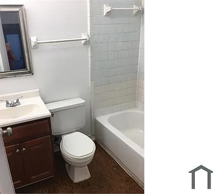 4 bed, $2,000 — Photo 4
