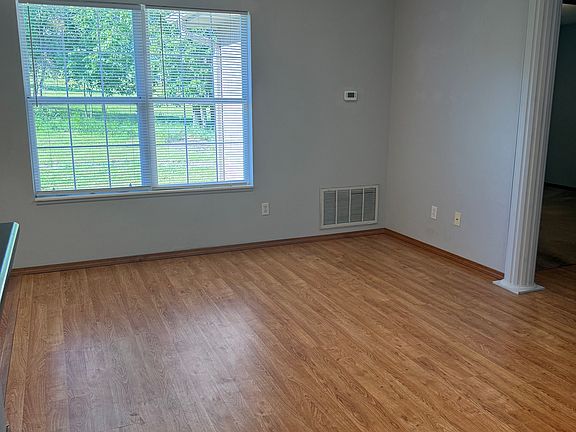 2nd image of 2917 S Jackson Ave