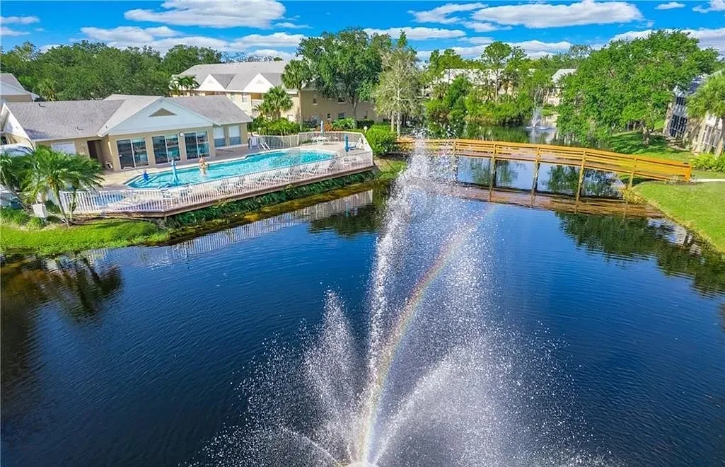 186 Pebble Shores Dr — Photo 4