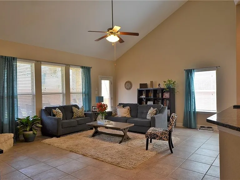 5629 Rio Chama Cv — Photo 3