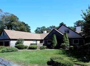 7 Oak Grove Ln, Brewster, MA 02631