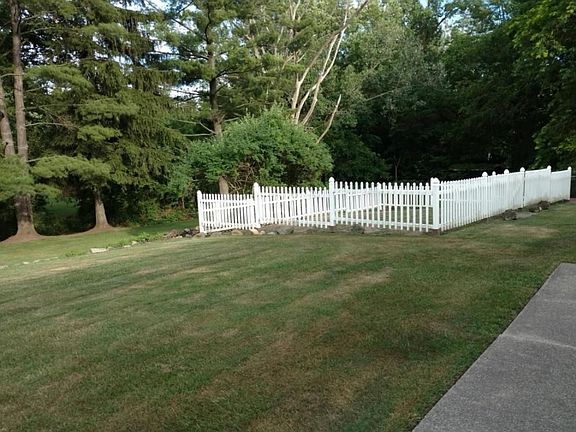 4th image of 4614 Curwood Ave SE