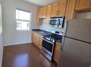 1425 7th St #3, Berkeley, CA 94710