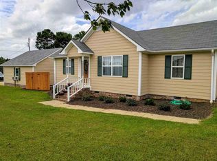 31 Hillcrest Dr, Willow Spring, NC 27592