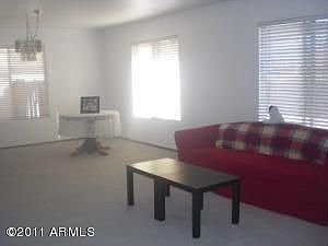 4th image of 5528 E Hillery Dr
