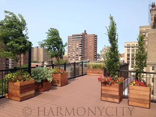 Rented by Harmonycity Corp. | media 21