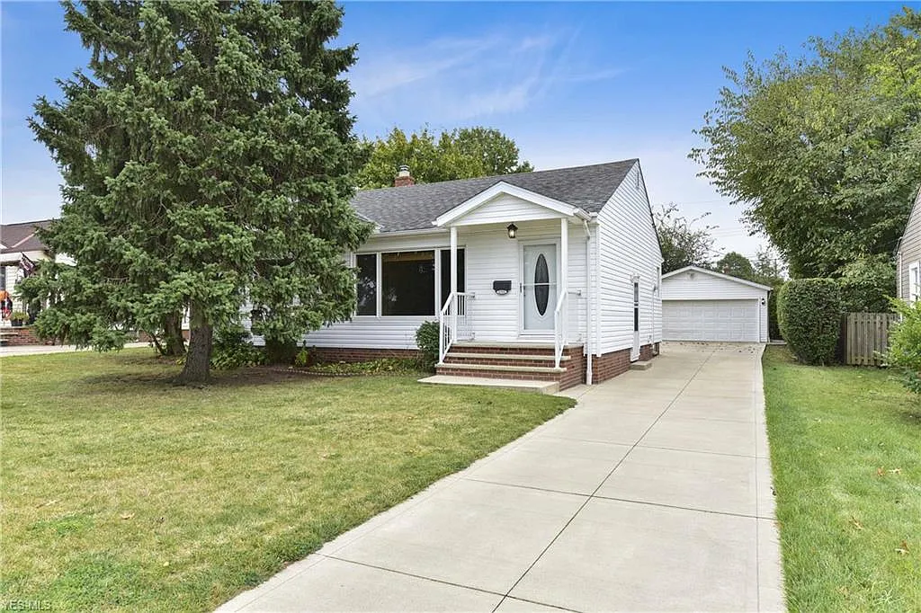 11329 Deborah Dr photo 1