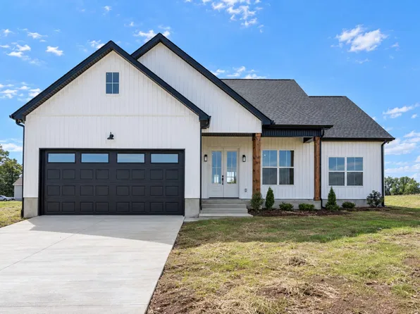 2842 Smoot Rd, Morrison, TN 37357