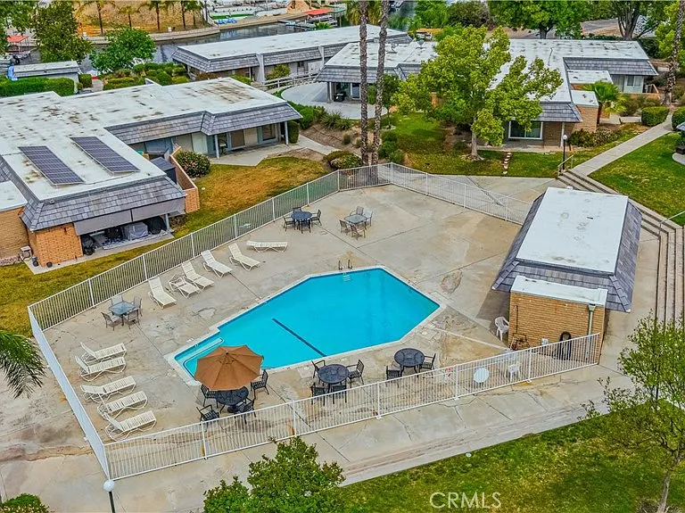 22392 Canyon Club Dr — Photo 34