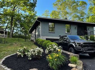 1186 Apple Hill Rd, Cincinnati, OH 45230