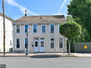 65 N Main St, Spring City, PA 19475
