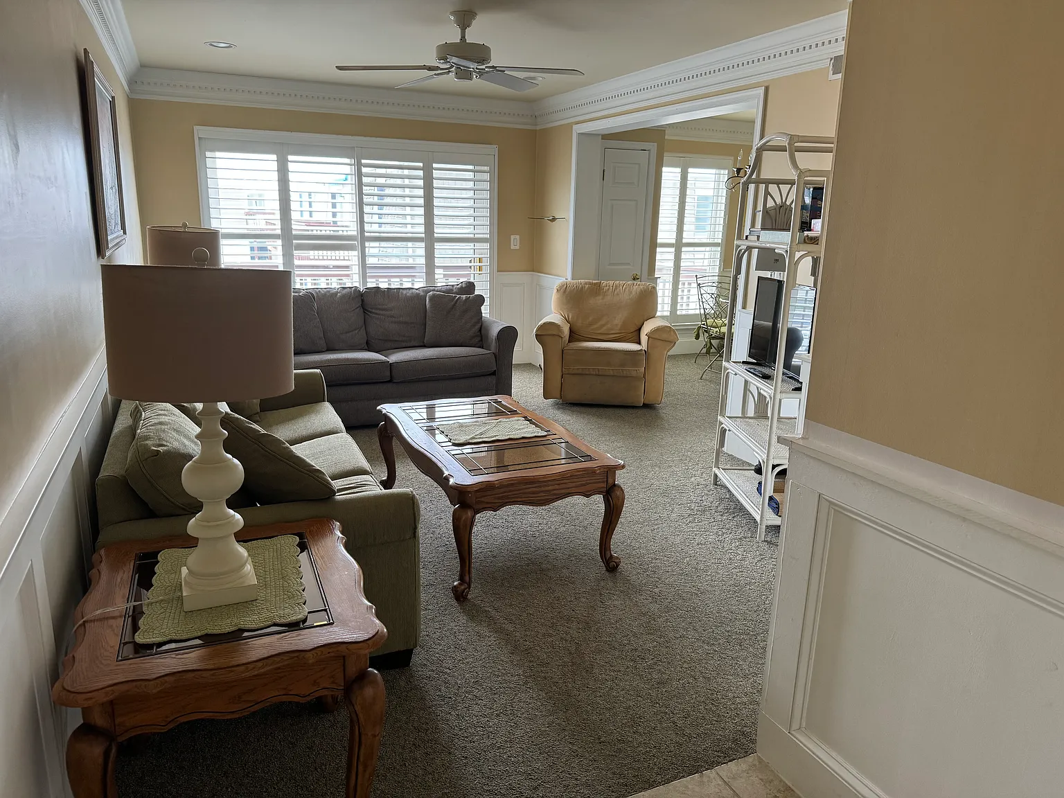 2 bed, 840 sqft, $2,095 — Photo 3