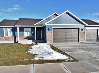 2874 N Woodbine Rd, Idaho Falls, ID 83401