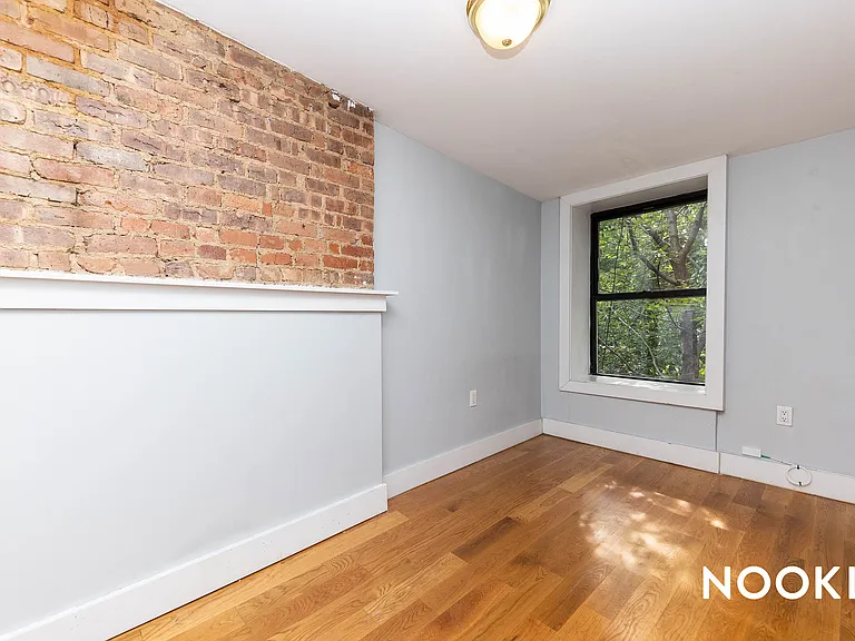 298 Gates Ave #4 — Photo 13