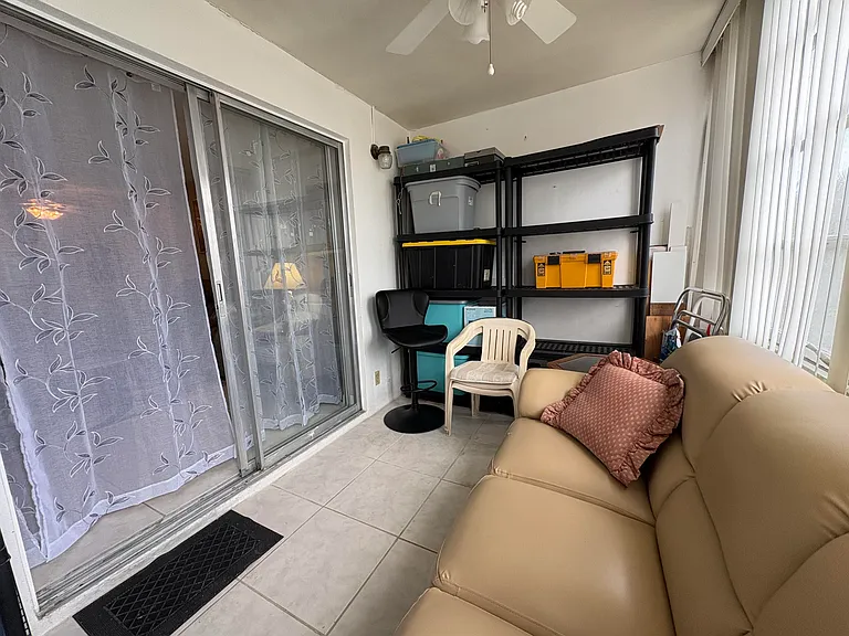 108 NE 20th Ave #206 — Photo 26