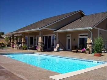 3rd image of 119 Crest Dr