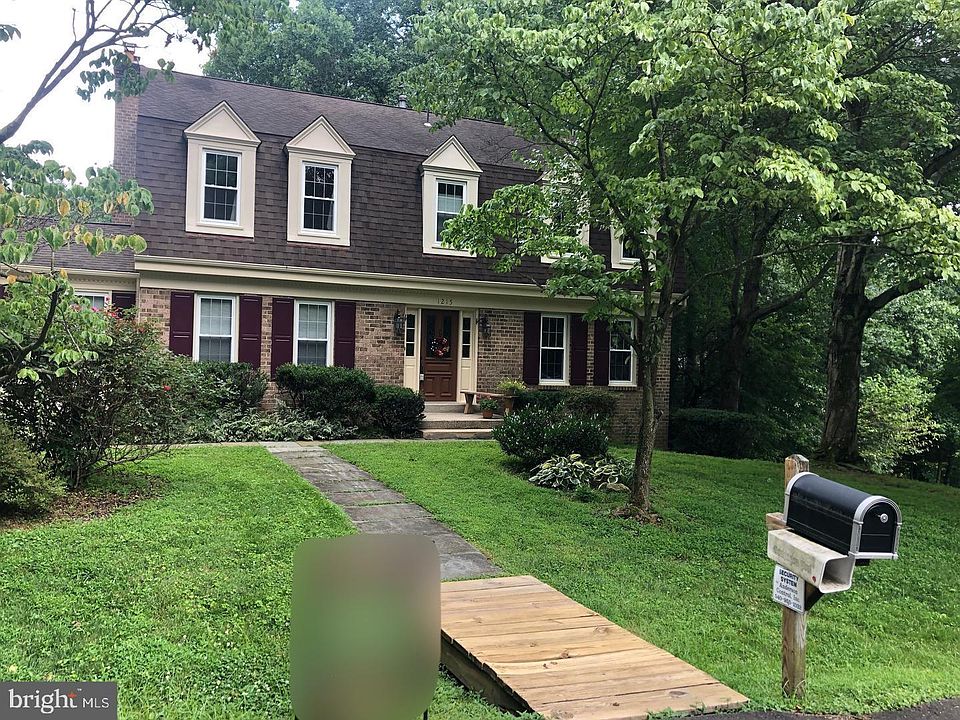 1st image of 1215 Delta Glen Ct