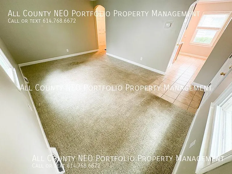 3473 Eisenhower Rd — Photo 4