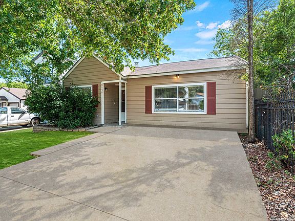 2nd image of 9774 Valley Crest