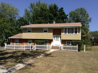 15 Edmond Ct, Piscataway, NJ 08854