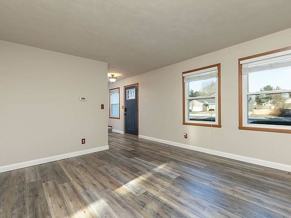 5th image of 4641 Cross Country Dr