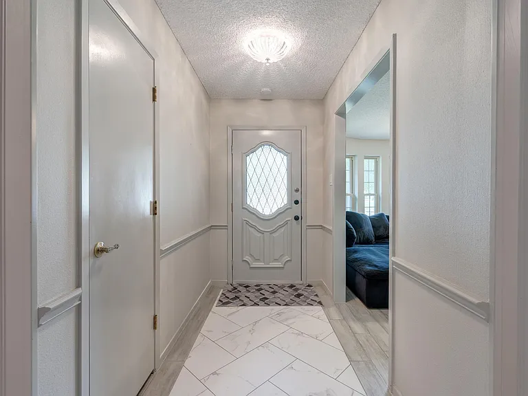 7716 Perkins Dr — Photo 4