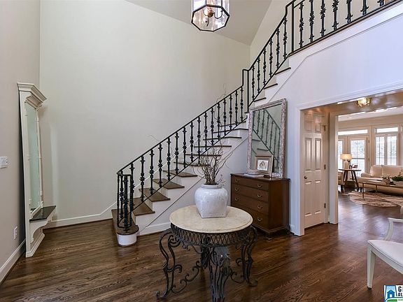 2nd image of 2908 Lake Highland Way