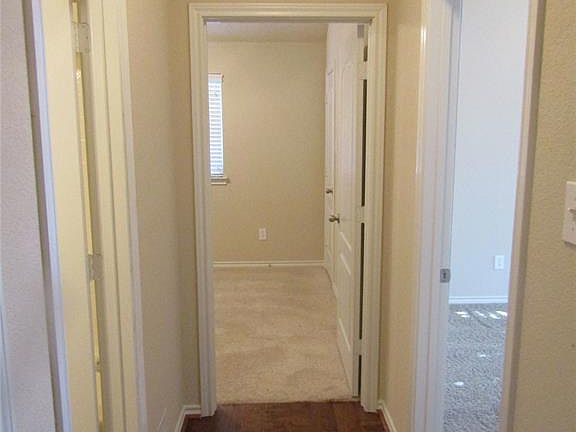 5th image of 1009 Breckenridge Dr