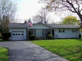23 Adios Dr, Pittsford, NY 14534