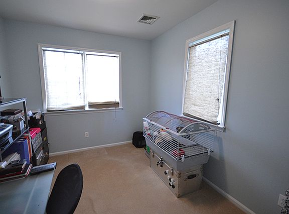 2nd image of 499 Boyden Ave