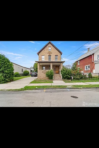 23 Leick Ave #2 Photo 1 23 Leick Ave #2 Photo 1