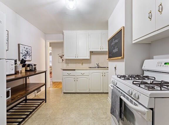 Bright and airy kitchen