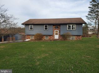 216 Valley Green Dr, Coatesville, PA 19320