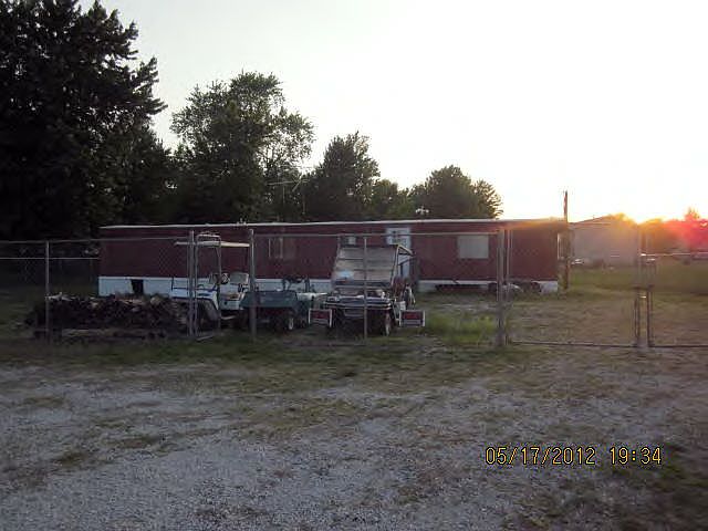 2nd image of 217 N County St