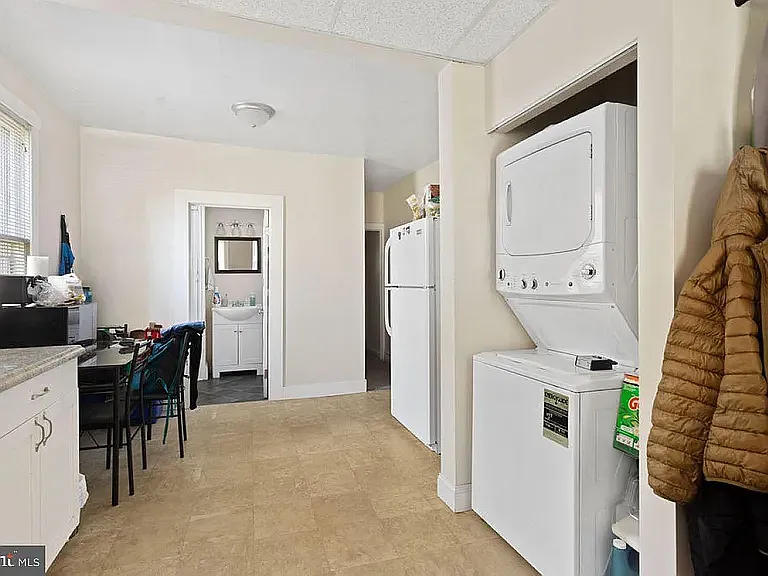 31 3rd St #1