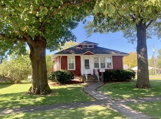 506 N Maple St, Abingdon, IL 61410