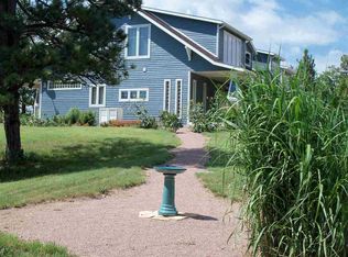 27099 Ridgeview Springs Rd, Hot Springs, SD 57747