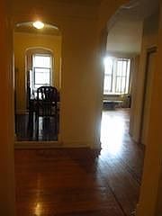 2nd image of 125 Hawthorne St