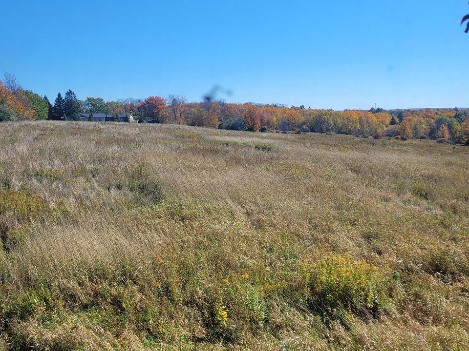 2nd image of 1642 Hamlin Hwy