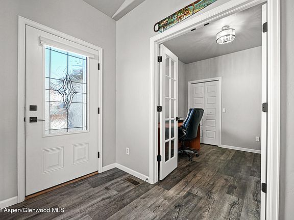 5th image of 1667 Balsam Loop