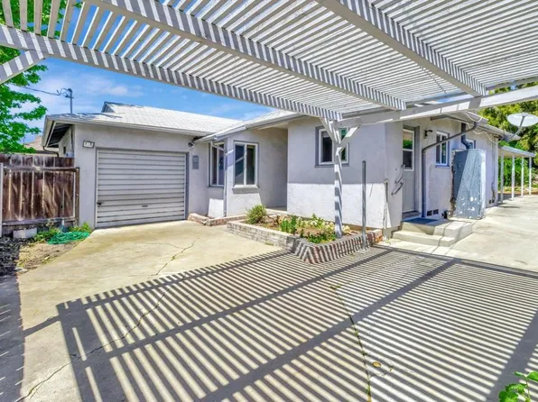 8776 Dallas St, La Mesa, CA 91942