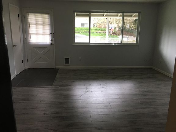 2nd image of 17431 8th Avenue Ct S