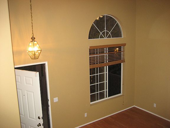 3rd image of 10210 Wateridge Cir Unit 164