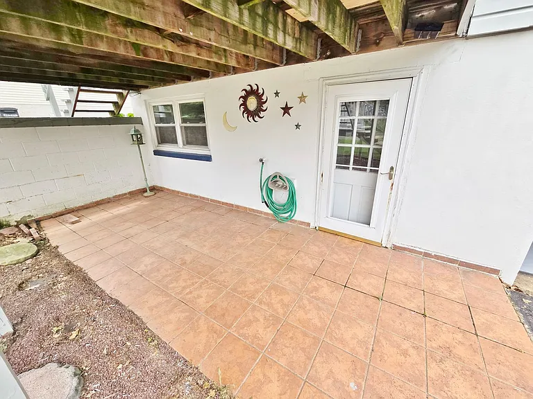 125 Grant Dr — Photo 46