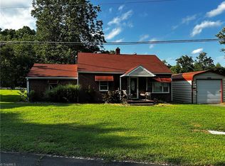 2275 Pegram Park Pl, Walkertown, NC 27051